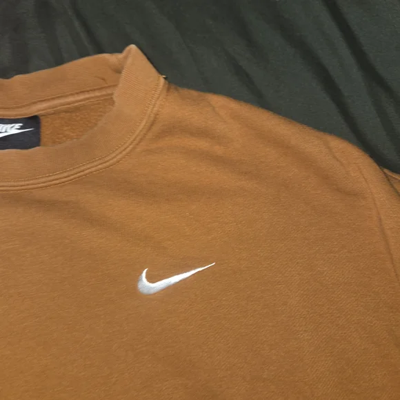 NIKE Sweater Womens S Brown Crewneck Sweatshirt Pullover Swoosh Embroidered - Picture 2 of 5